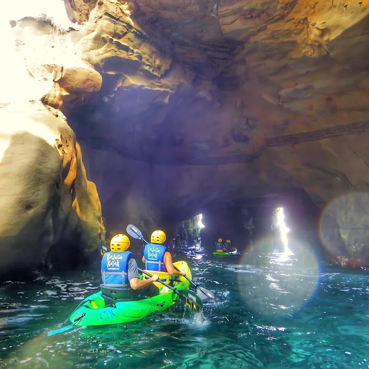 La Jolla Kayak provider photo